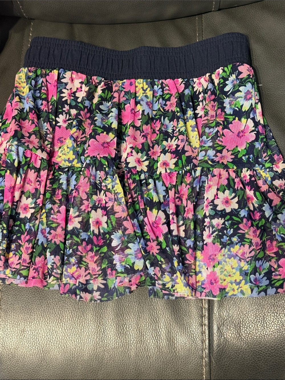 GAP Navy Floral Tiered Skirt with shorts and elastic waist Girls XL 12